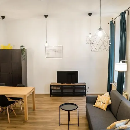 Stylish Loft Close To Boxhagener Platz